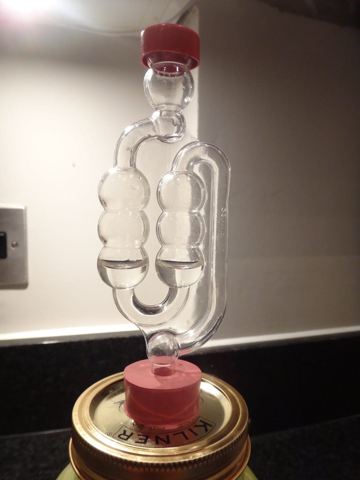 Sello de fermentación o Airlock