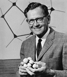 John D. Roberts en 1967