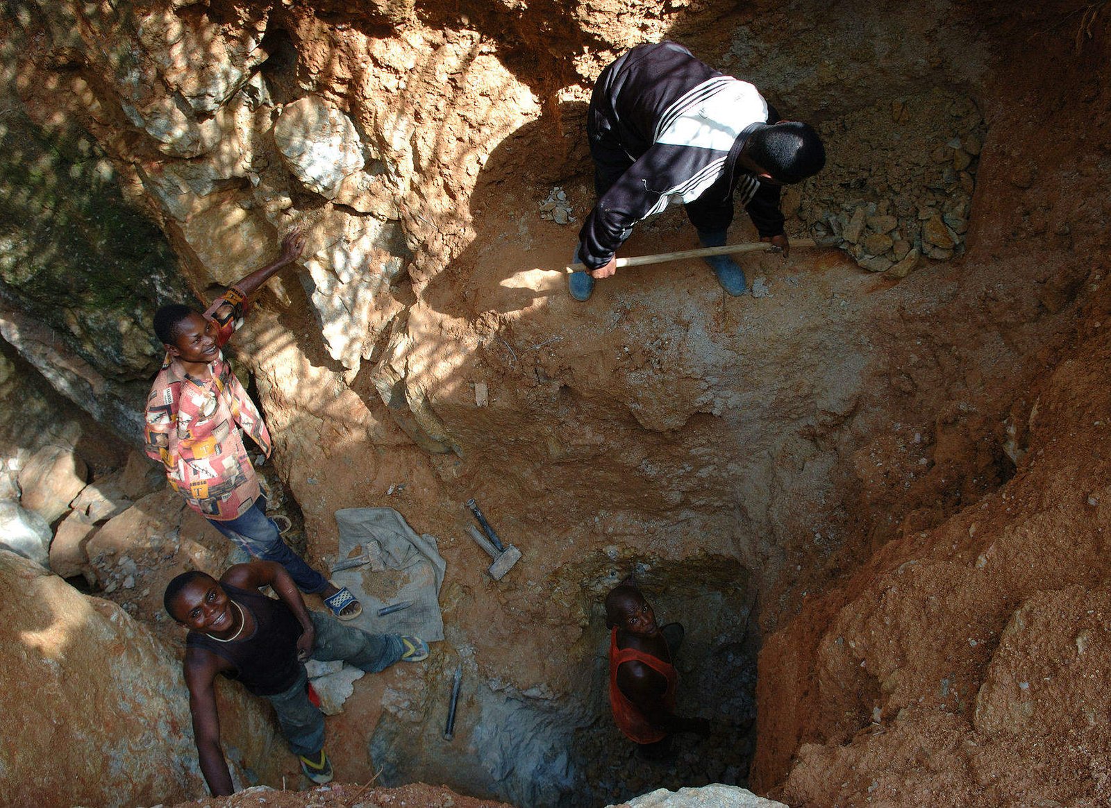Mina de tantalio en el Congo (via mining-technology.com)
