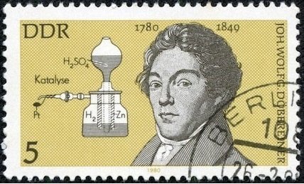 Sello postal de la RDA en honor a Döbereiner y su lampara
