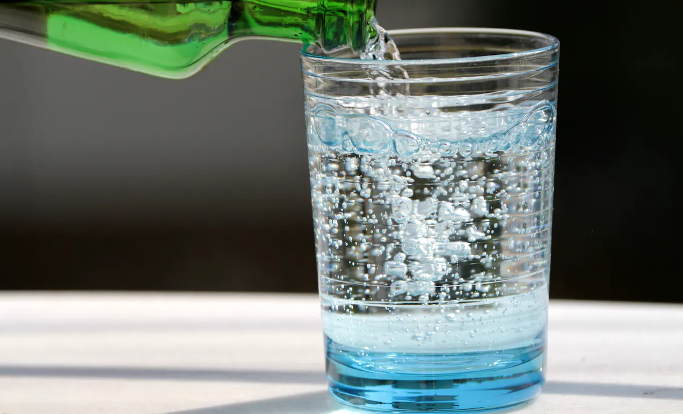 La química del agua carbonatada