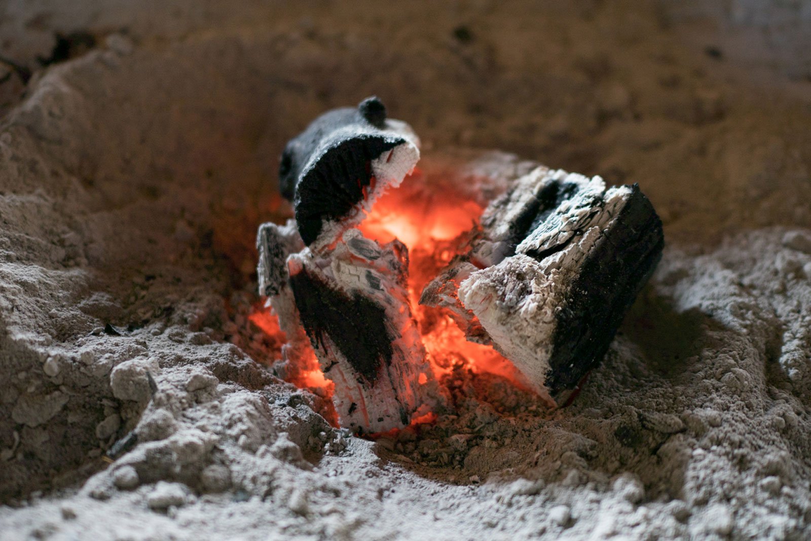Preparación de carbonato de potasio a partir de cenizas de madera