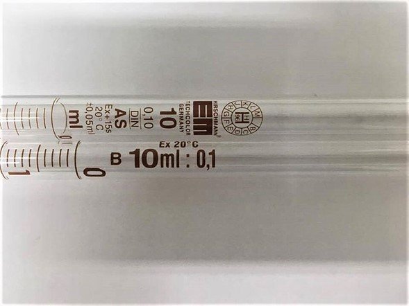 Dos clases de precisión en pipetas graduadas. Clase AS y Clase B