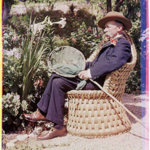 Una fotografía del coronel Willoughby Verner realizada en 1903 por Sarah Angelina Acland, una de las primeras fotógrafas en color inglesas.