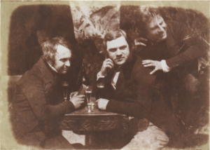 Edinburgh Ale: James Ballantine, Dr George Bell y David Octavius Hill por Hill & Adamson, una impresión en sal a partir de un negativo de papel calotipo, ca. 1844