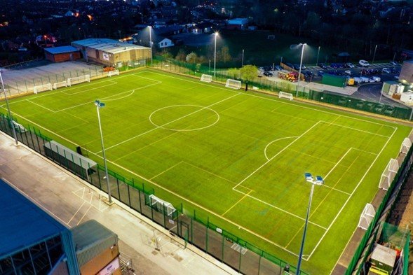 El campo de futbol es un icono del deporte