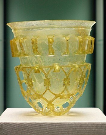 Copa romana del siglo IV a.C.